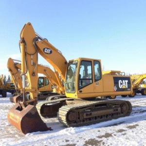 Read more about the article Top 10 Essential Plant Machinery for Construction Projects